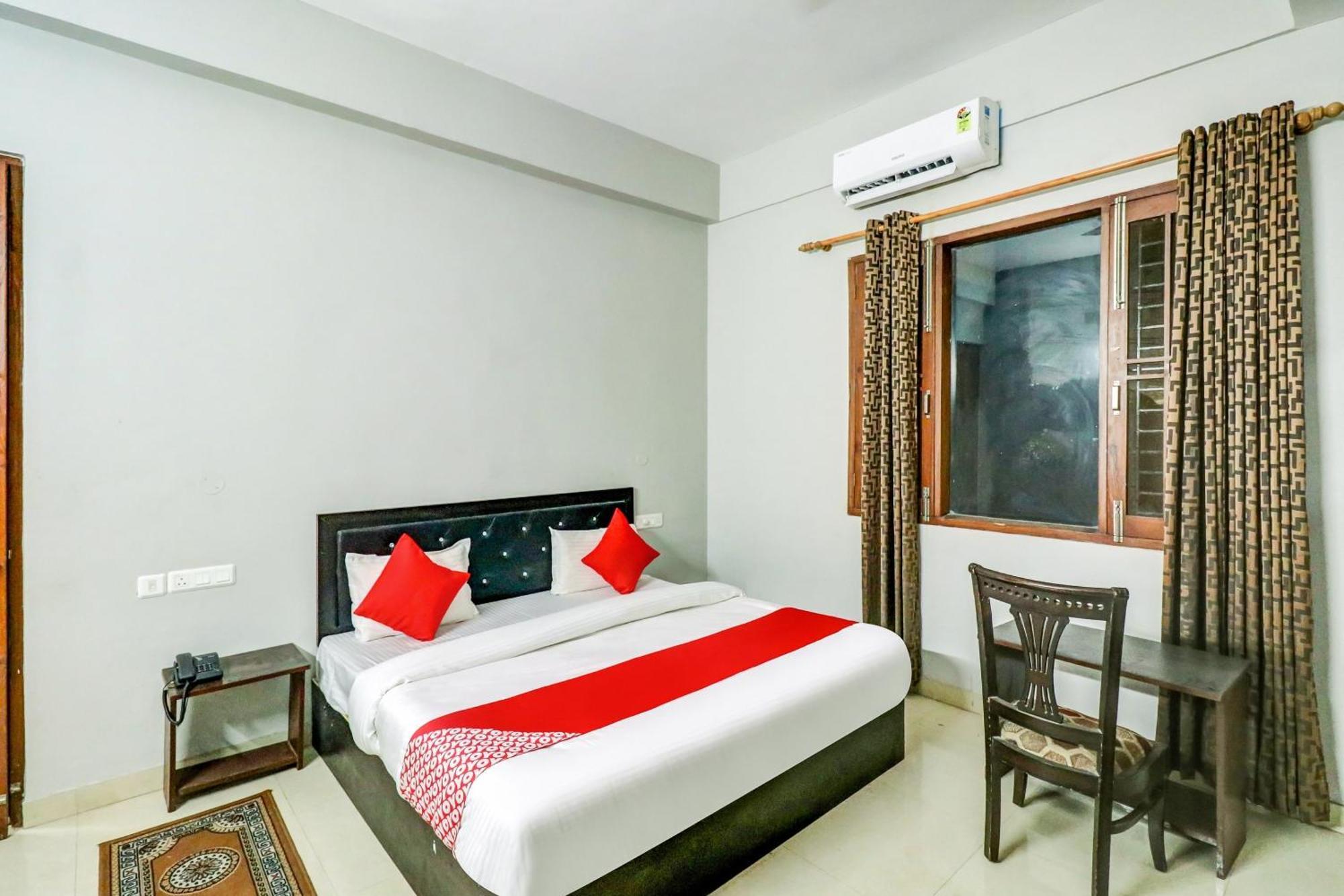 Hotel O Tokyo Chinhat المظهر الخارجي الصورة
