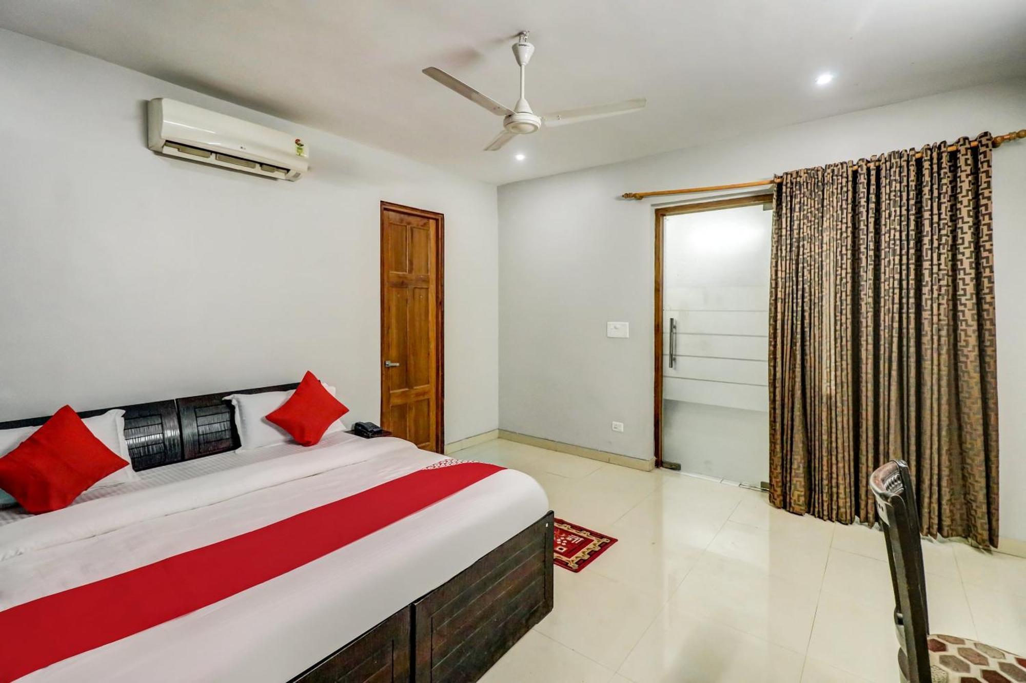 Hotel O Tokyo Chinhat المظهر الخارجي الصورة