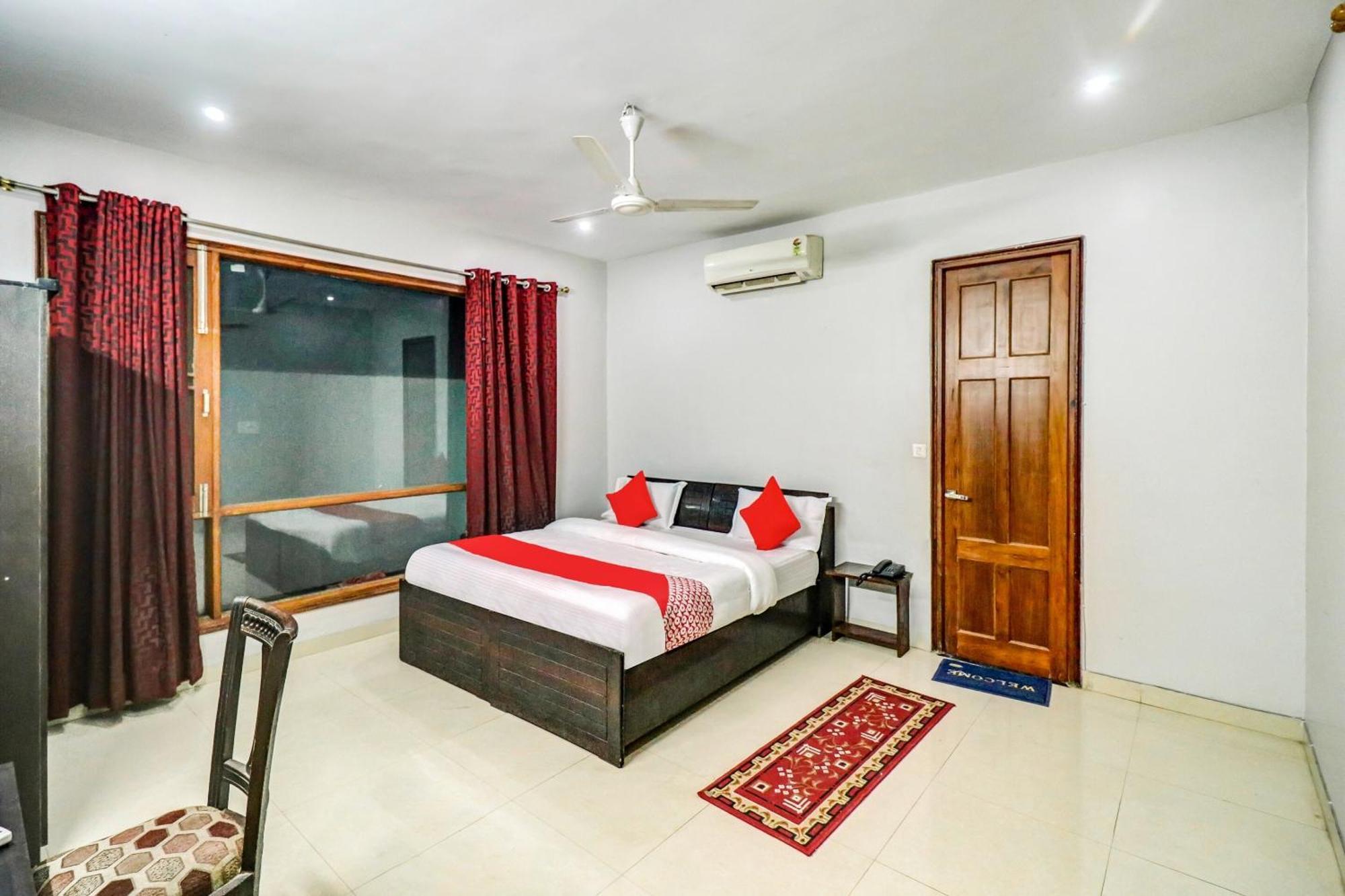Hotel O Tokyo Chinhat المظهر الخارجي الصورة