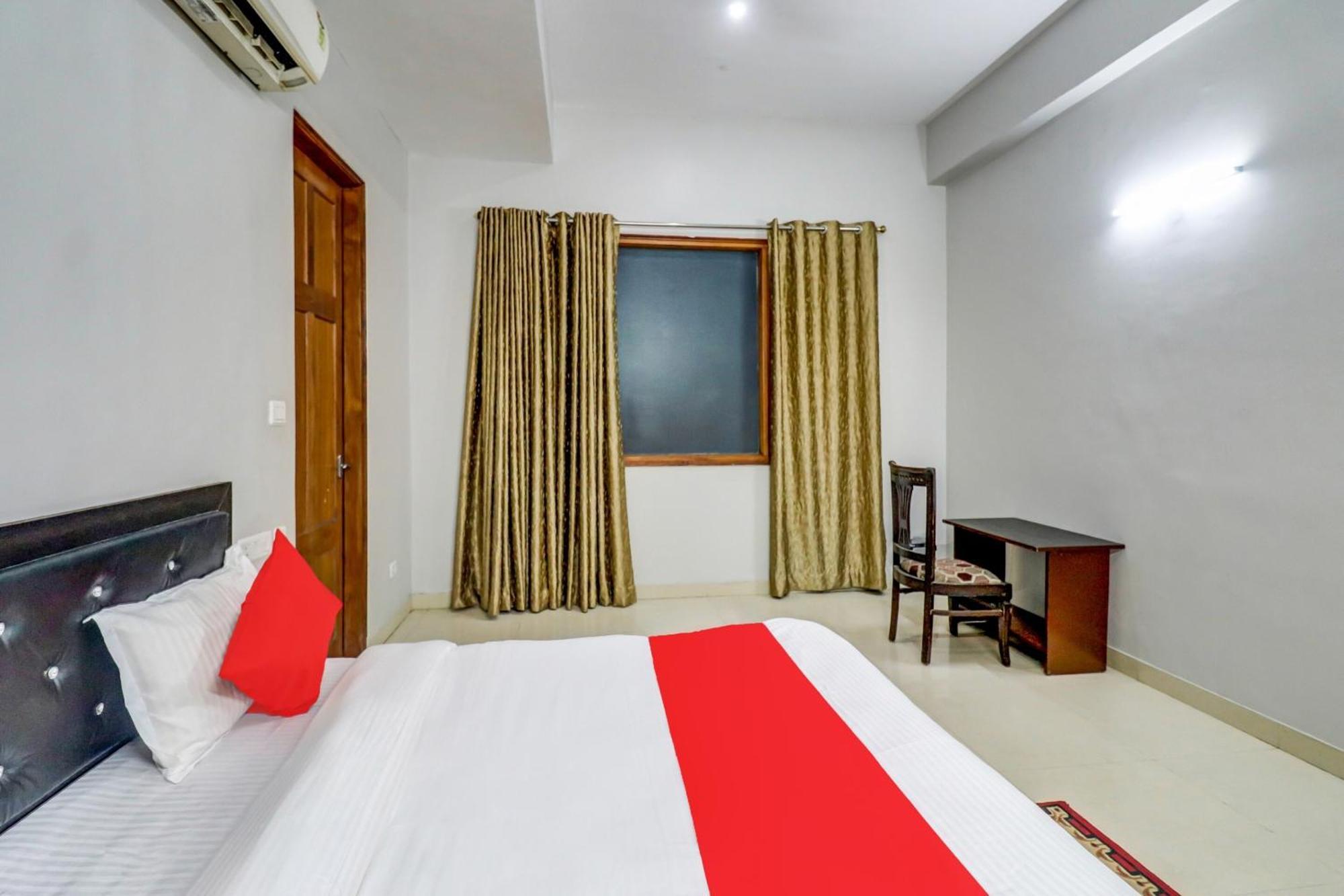 Hotel O Tokyo Chinhat المظهر الخارجي الصورة
